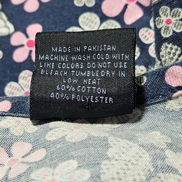 Medgear Scrub Top Womens Size Small Floral Butterfly Print Short Sleeve Medical - Picture 5 of 5